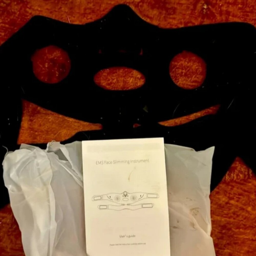 EMS Slimming Mask